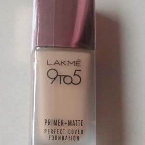 Lakme 9 To 5 Foundation