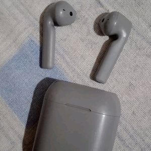 Earbuds Both Are Working Perfectly