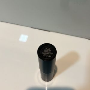 Mac Studio Fix Soft Matte Foundation Stick NC30