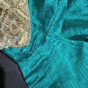 Saree With Blouse