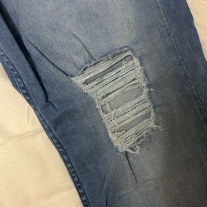 Forever 21 Denim (US 30) Ripped