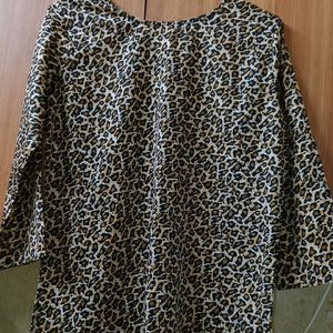 LEOPARD DESIGN TOP