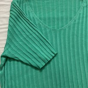 Green Ribbed Crop Top