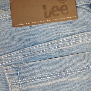 Lee Jeans🌵