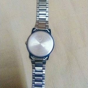 Wrist Watch With White And Black Chain Combination