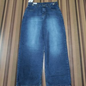 DG-109 Size-32 Straight Jeans