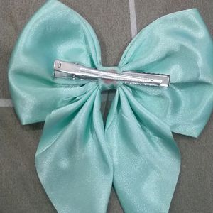 Aesthetic Hair Ribbon 🎀 Clip