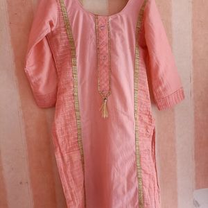 Pent Kurti Set