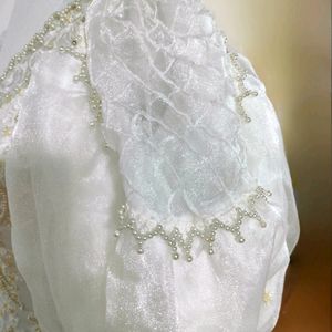 Vintage Ruffled Wedding Dress