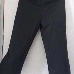 Black Sling Cut Pants To Rock Your Upcoming Party