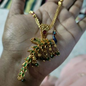 High Gold Peacock Pendent Set