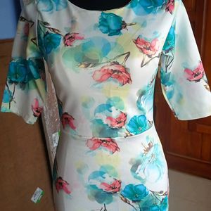 White Floral.bodycon Dress