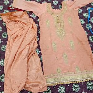 Peach Kurti (Will Get Patiyala Pant Free )