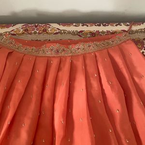 Lengha Choli with Golden Wire Hand Made Work