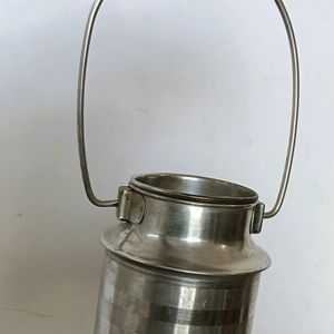 Steel Dolchi For Oil, Milk, Water