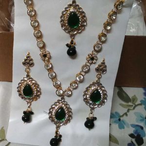 Kundan Set