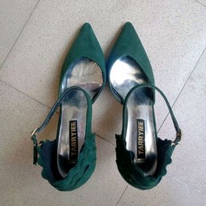 Bottle Green Heels👠