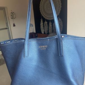 Guess Shoulder And Handbags