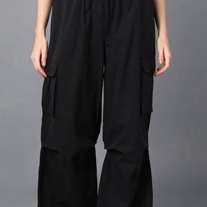 swap Avail For This Y2k Parachute Pants