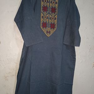 Women Grey Embroidered Kurti