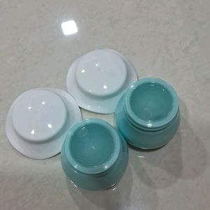 Dot And Key Skin Care Combo Of 4