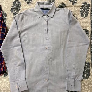 Selling 6 Formal And Casual Shirts