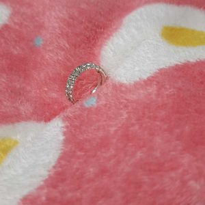 🆕️SPARKLY RING