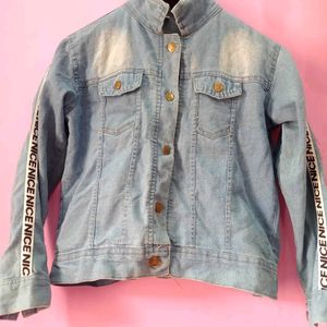 Stylish Denim Jacket With Full Sleeves