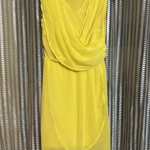 Vibrant Yellow Front Fall Dress 👗💛