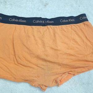 36 Size Calvin Klein