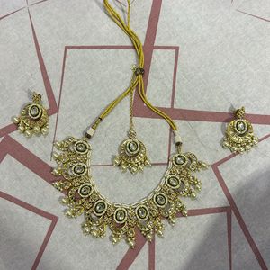 Women Jewellery Set