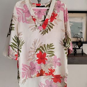 Zara Flowy Floral Print Blouse