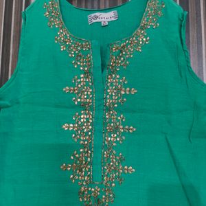 Westside Sleeveless Kurta