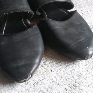 Black Flats Size 7