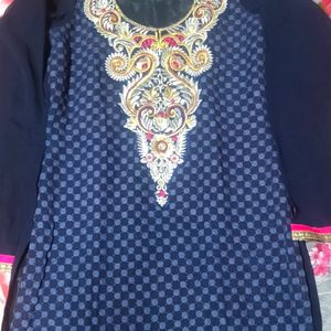 Kurti Chudidar & Dupatta