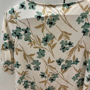 H&M Off White Floral Top