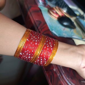 Combo Red-Gold Metal And Yellow Glass Bangles