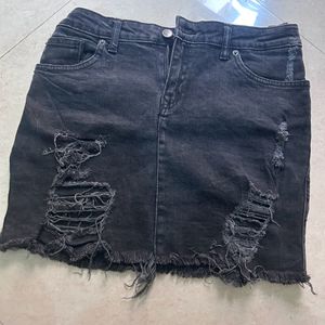 Charcoal Hnm ripped skirt