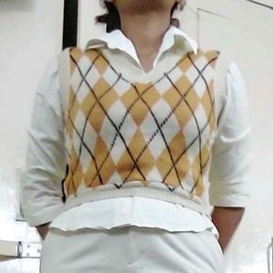 Woolen Sweater Vest