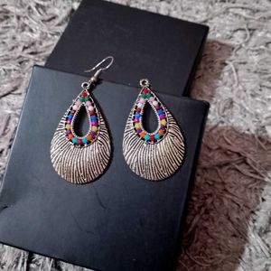 Small Feather like Metal Earrings