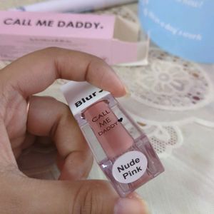 Blur Lipstick Call Me Daddy and Mamaearth Matte