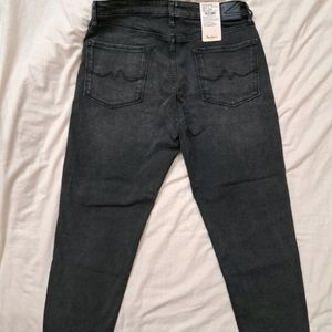 Brand New Pepe Jeans (Black) Washed Denim MOM Jean