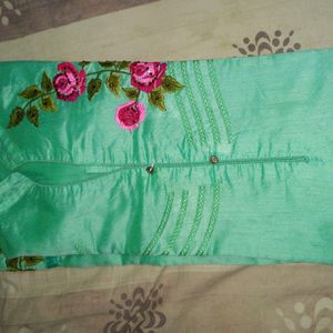 Girlish Kurta With Flower Print Kadhai