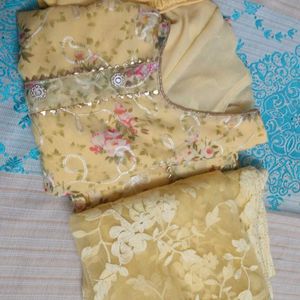 Complete Suit Set With Dupatta