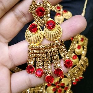 Necklace With Mang Teeka, Nath And Earings