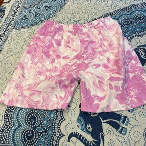 Beautiful Pink Floral Print Low Waist Shorts