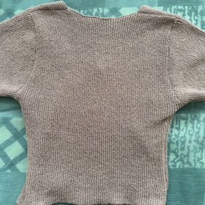 Knitted Crop Top For Casual Wear