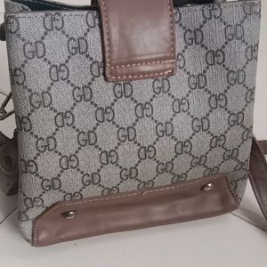 Price Drop Gucci Copy Bucket Sling cum handbag