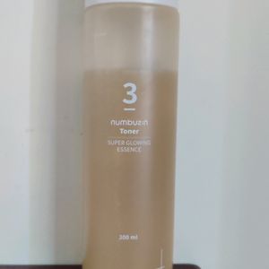 Numbuzin No.3 Super Glowing Essence Toner