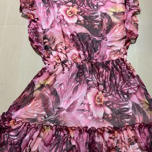 GUESS floral Printed V-neck Flutter Sleeves Dress